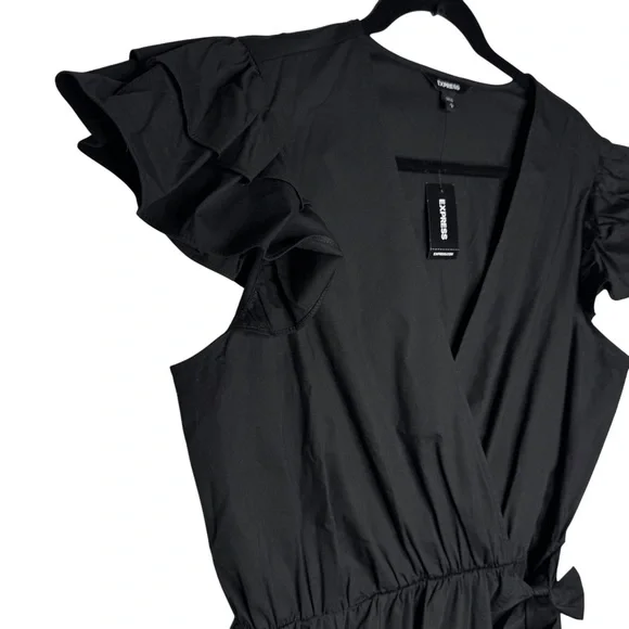 New Express Black V-Neck Wrap Flutter Sleeve Classy Preppy Minimalist Top Size L - Picture 6 of 8